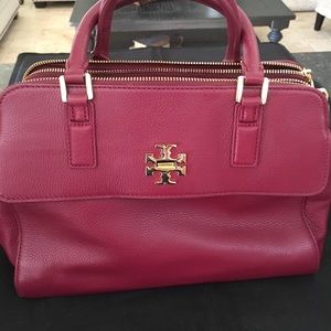 Tory Burch handbag in great condition